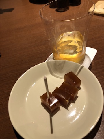 厚岸ウイスキー。羊羹にもあう。